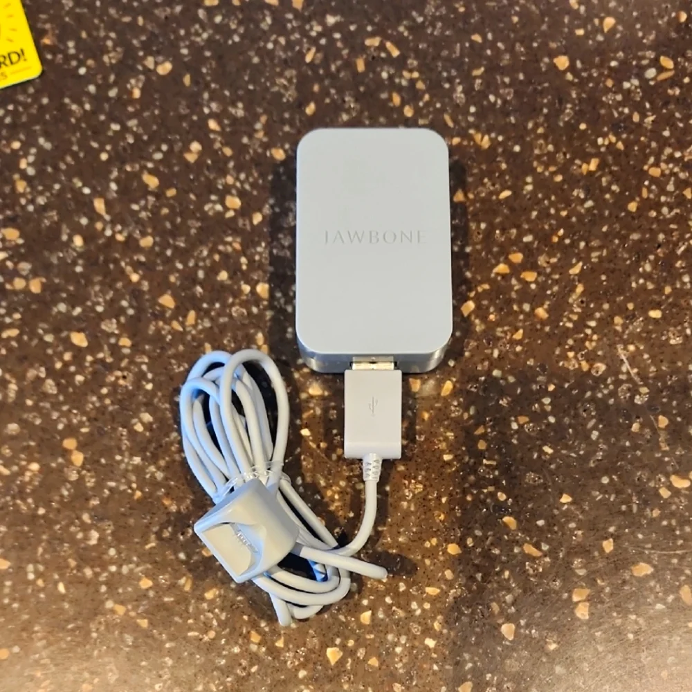 Jawbone SPA-K901 AC Adapter, Never Used
